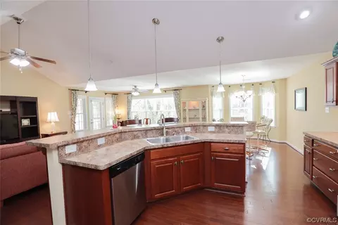 Kitchen - 8194 Janice Ave, Mechanicsville, VA 23111 photo 1 of 8