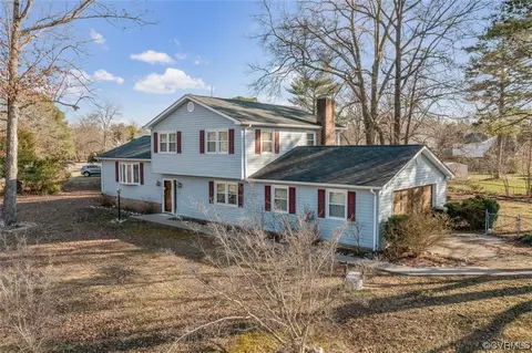 4601 Overridge Dr, Chester, VA 23831