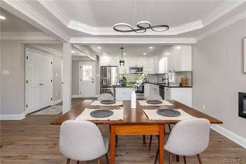 Dining - 8237 Robert Bruce Dr, North Chesterfield, VA 23235 photo 5 of 8
