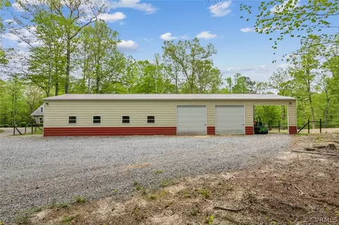 Exterior - 1915 Carter Rd, Lanexa, VA 23089 photo 16 of 18