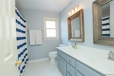 Bath - 2500 Chartstone Dr, Midlothian, VA 23113 photo 7 of 7