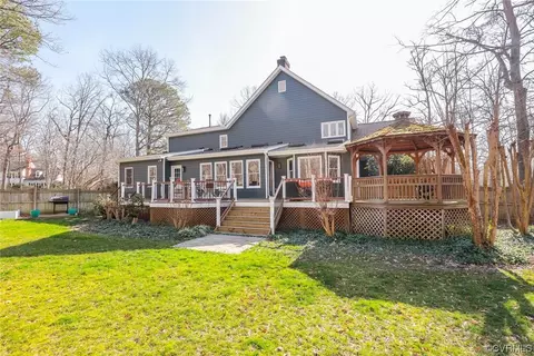 Exterior - 2500 Chartstone Dr, Midlothian, VA 23113 photo 15 of 17