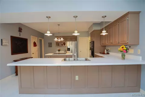 Kitchen - 2500 Chartstone Dr, Midlothian, VA 23113 photo 4 of 4
