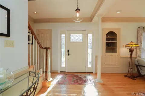 Entry Way - 2500 Chartstone Dr, Midlothian, VA 23113 photo 2 of 2