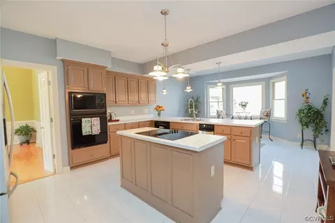 Kitchen - 2500 Chartstone Dr, Midlothian, VA 23113 photo 2 of 4