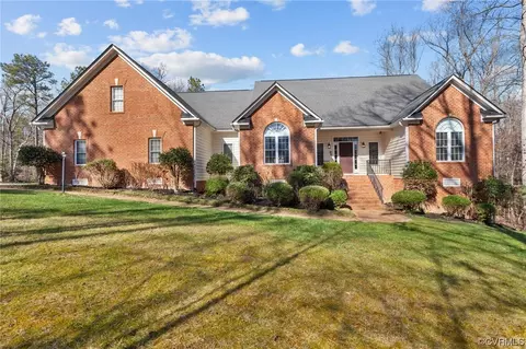 12930 Carters Garden Dr, Chesterfield, VA 23838