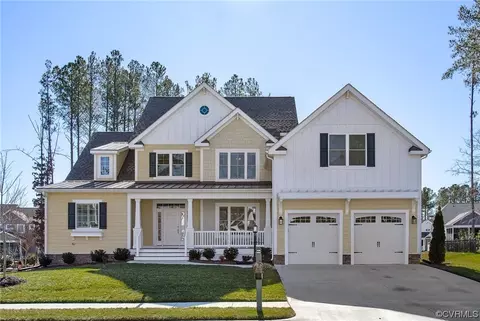 17637 Signature Trl, Moseley, VA 23120