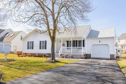 6189 Dijon Dr, Mechanicsville, VA 23111