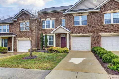 4805 Winterhawk Dr, Glen Allen, VA 23059