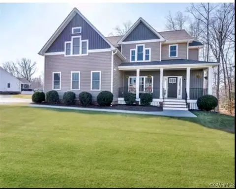 9001 Sugar Hill Pl, Midlothian, VA 23112