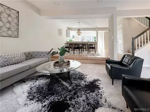 Living - 4811 Long Shadow Dr, Midlothian, VA 23112 photo 8 of 9