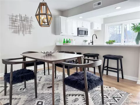 Dining - 4811 Long Shadow Dr, Midlothian, VA 23112 photo 2 of 8