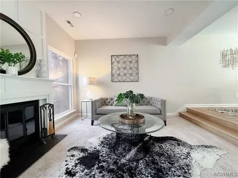 Living - 4811 Long Shadow Dr, Midlothian, VA 23112 photo 5 of 9
