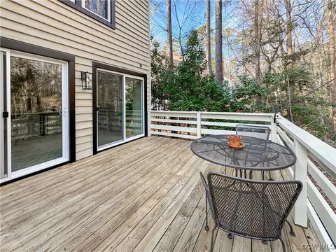 Exterior - 4811 Long Shadow Dr, Midlothian, VA 23112 photo 6 of 8