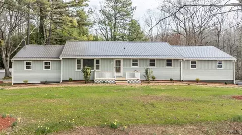134 Ampthill Rd, Cartersville, VA 23027