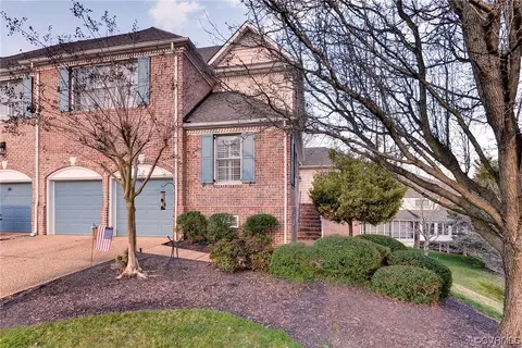 224 Brookwood Dr, Williamsburg, VA 23185