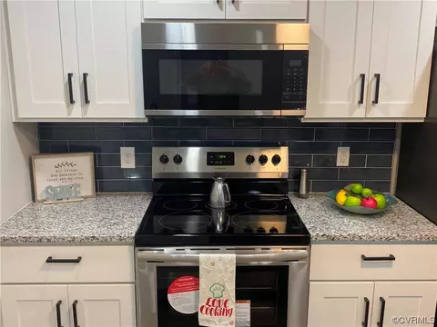 Kitchen - 225 Bartee Rd, Richmond, VA 23224 photo 4 of 5