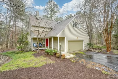 4401 Old Fox Trl, Midlothian, VA 23112