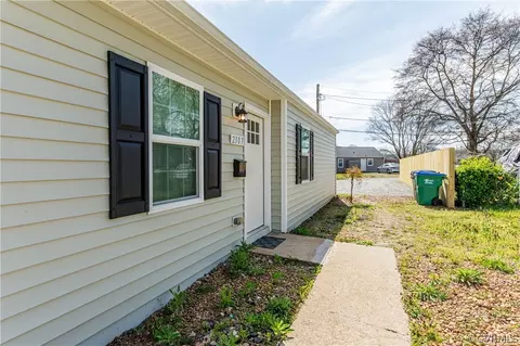 2307 N 29th St, Richmond, VA 23223