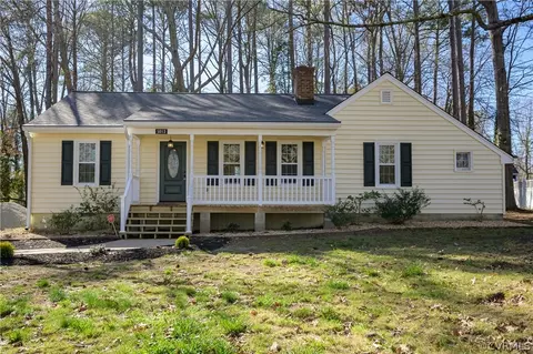 5012 Rollingway Rd, Chesterfield, VA 23832