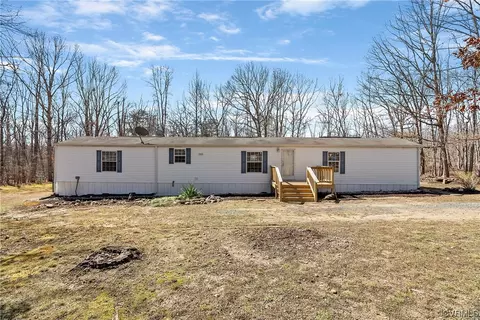 558 Doctors Rd, Louisa, VA 23093