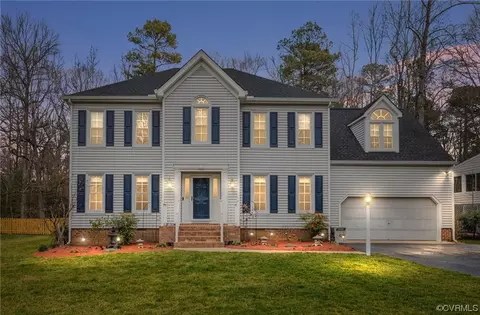 14304 Huntgate Woods Rd, Midlothian, VA 23112