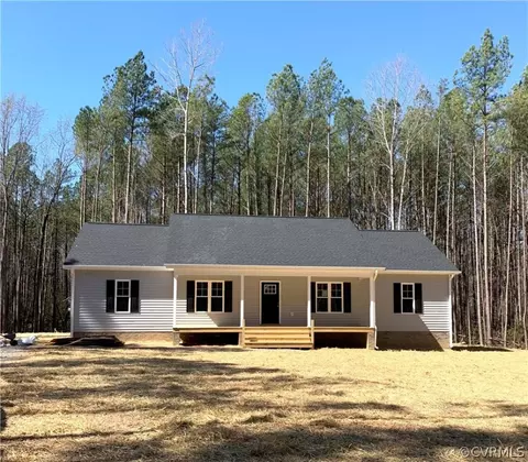 20285 Ben Gayle Rd, Beaverdam, VA 23015