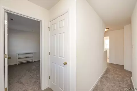 Entry Way - 1600 Winterfield Pl, Midlothian, VA 23113 photo 6 of 6