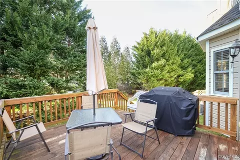 Exterior - 1600 Winterfield Pl, Midlothian, VA 23113 photo 6 of 7