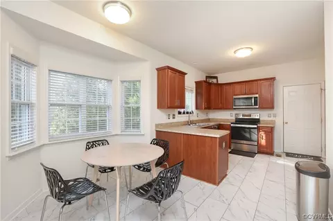 Kitchen - 1600 Winterfield Pl, Midlothian, VA 23113 photo 1 of 5