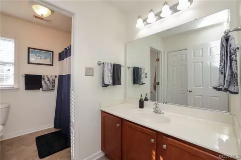 Bath - 1600 Winterfield Pl, Midlothian, VA 23113 photo 1 of 8