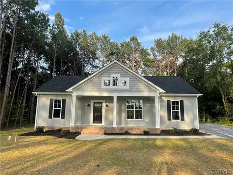 3907 Evans Creek Rd, Brodnax, VA 23920