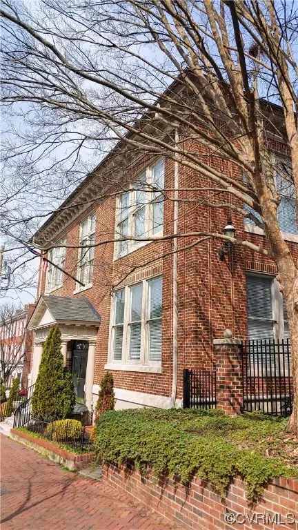 2600 E Grace St #U3, Richmond, VA 23223