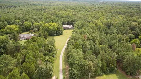 12305 New Market Mill Rd, Beaverdam, VA 23015