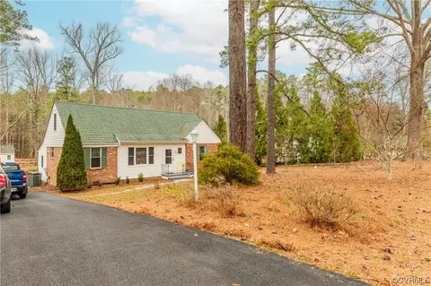 414 Pagebrook Dr, Goochland, VA 23238