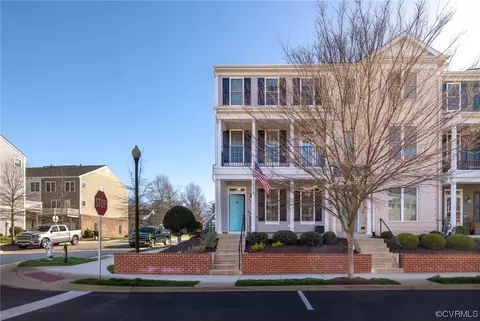 14251 Michaux Village Dr, Midlothian, VA 23113