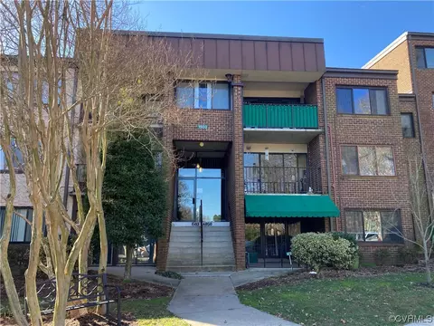 1503 Largo Rd #204, Henrico, VA 23238