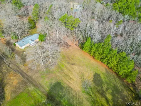 View/Area - 321 County Line Rd, Midlothian, VA 23112 photo 9 of 11