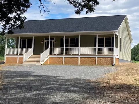 192 Firehouse Dr, Louisa, VA 23093
