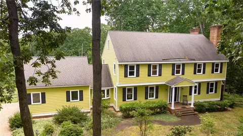 3023 River Hills Ln, Midlothian, VA 23113