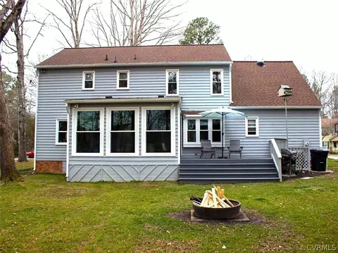 2503 Tanglebrook Rd, Midlothian, VA 23112 photo 2
