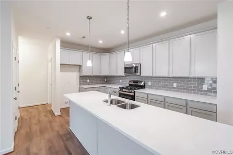 12431 Wescott Ave, Midlothian, VA 23112