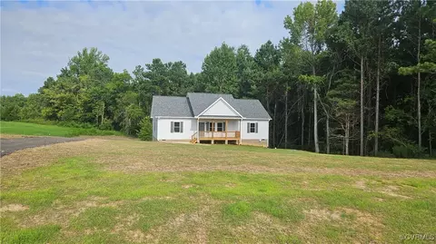 2019 E Courthouse Rd, Blackstone, VA 23824 photo 4