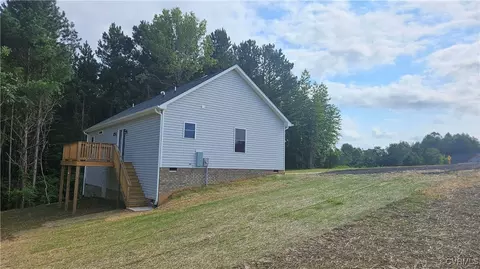 2019 E Courthouse Rd, Blackstone, VA 23824 photo 5