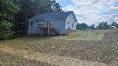 2019 E Courthouse Rd, Blackstone, VA 23824 photo 6