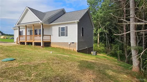 2019 E Courthouse Rd, Blackstone, VA 23824 photo 8