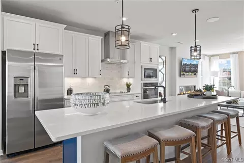 9011 Telegraph Rd #B, Glen Allen, VA 23060