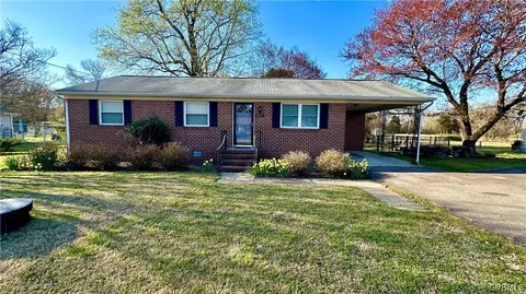 2713 Irwin Rd, Prince George, VA 23875