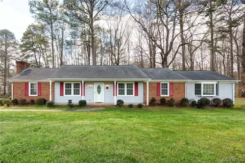 2340 Grassy Knoll Ln, North Chesterfield, VA 23236