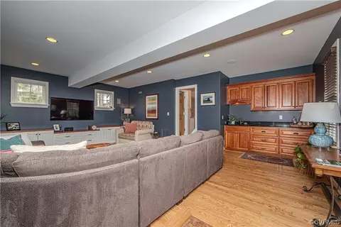 Living - 402 Lancey Dr, Midlothian, VA 23114 photo 3 of 8